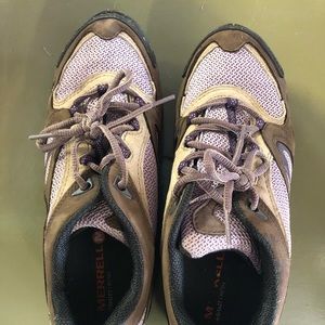 Women’s Merrell hiking shoes